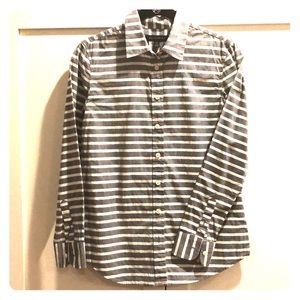 Banana Republic Linen Button Up